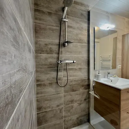T2 Cosy Apartman Mende